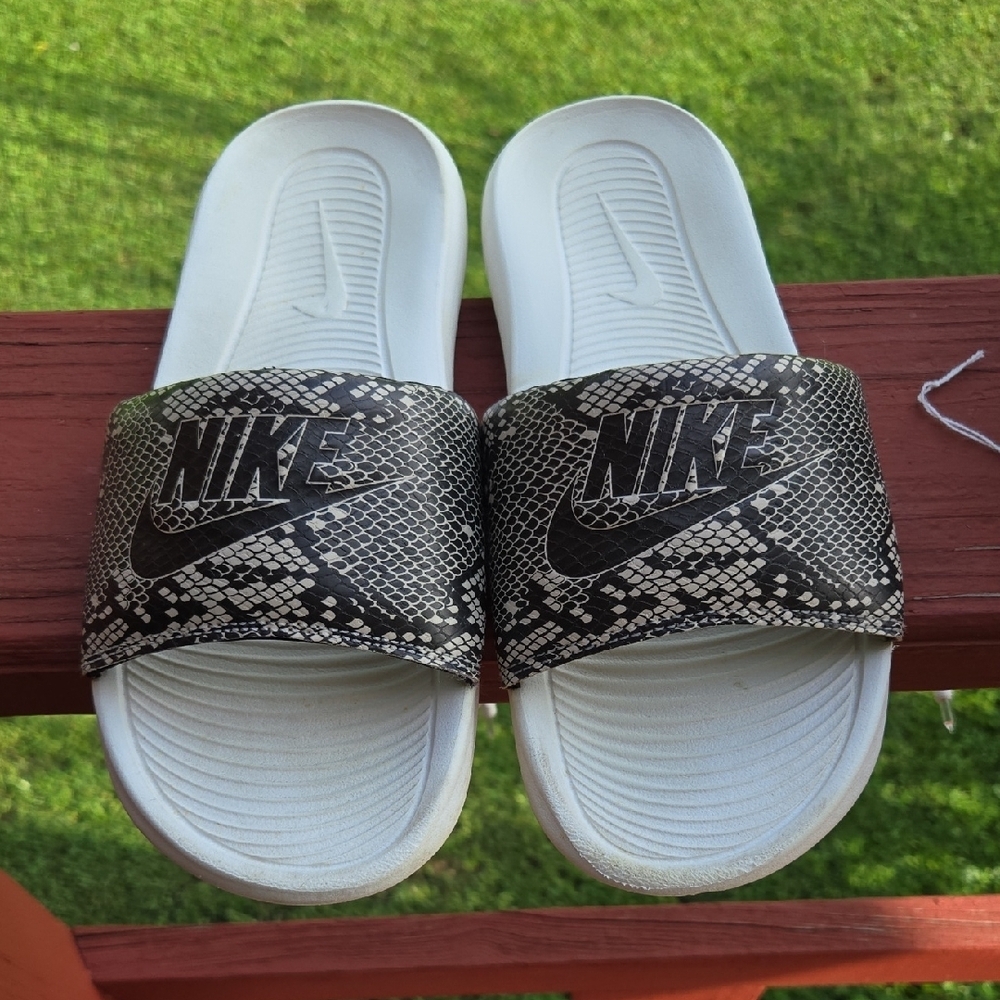 Nike Kids Slide Sandals - Black and White Snake Reptile Print